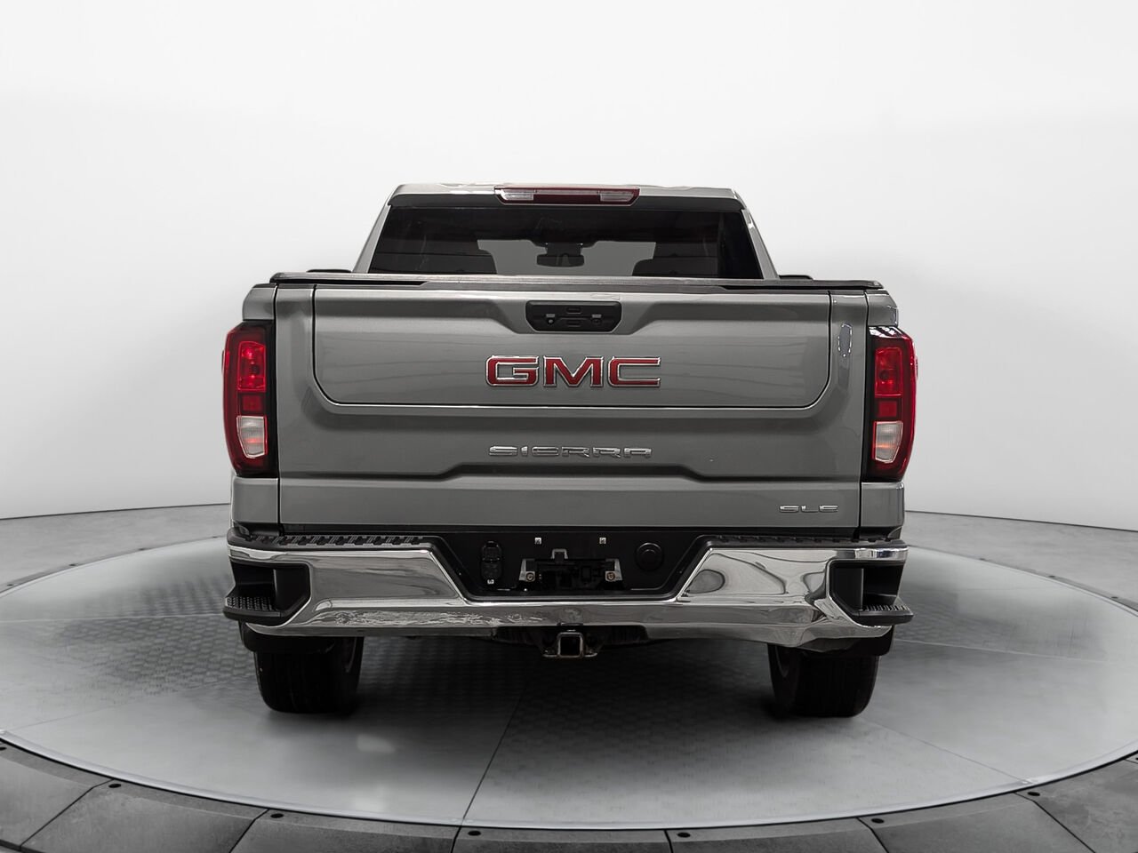 GMC Sierra 1500 4WD Crew Cab Moteur 2.7L 6 places 2023 Gris Sherbrooke - photo #3