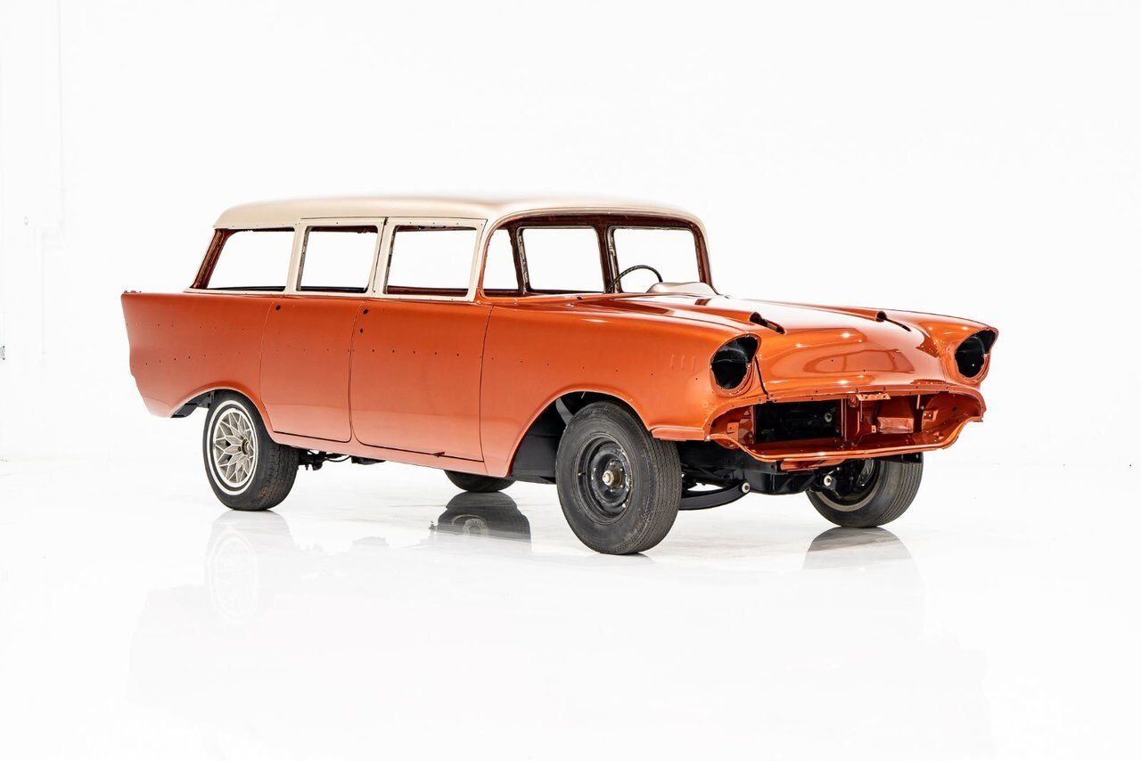 Chevrolet Bel Air PRIX EN USD | Project Wagon Completely Restored Shell 1957 Montréal - photo #48