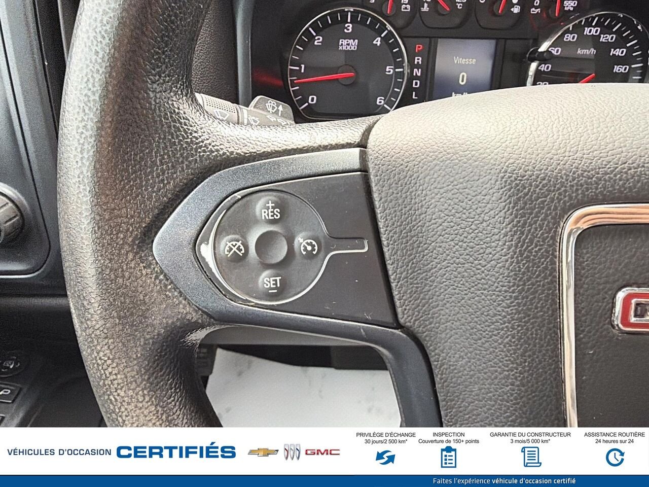 GMC SIERRA K1500 Cabine double 4RM 143,5 po 2018 Noir Montmagny - photo #10