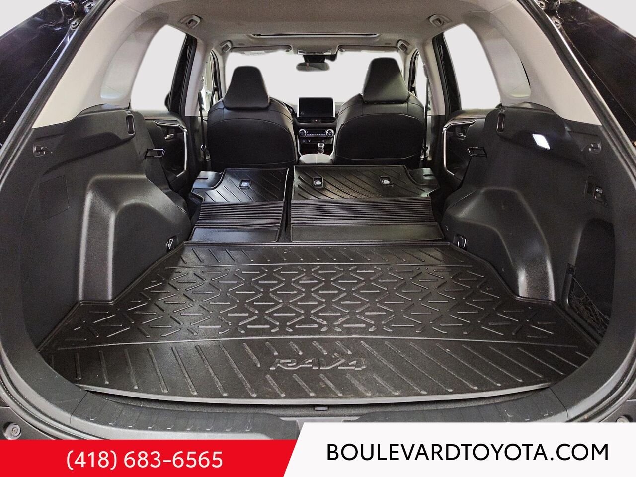 Toyota RAV4 97734B-130 | ADVENTURE 2024 Noir minuit métallisé Québec - photo #21