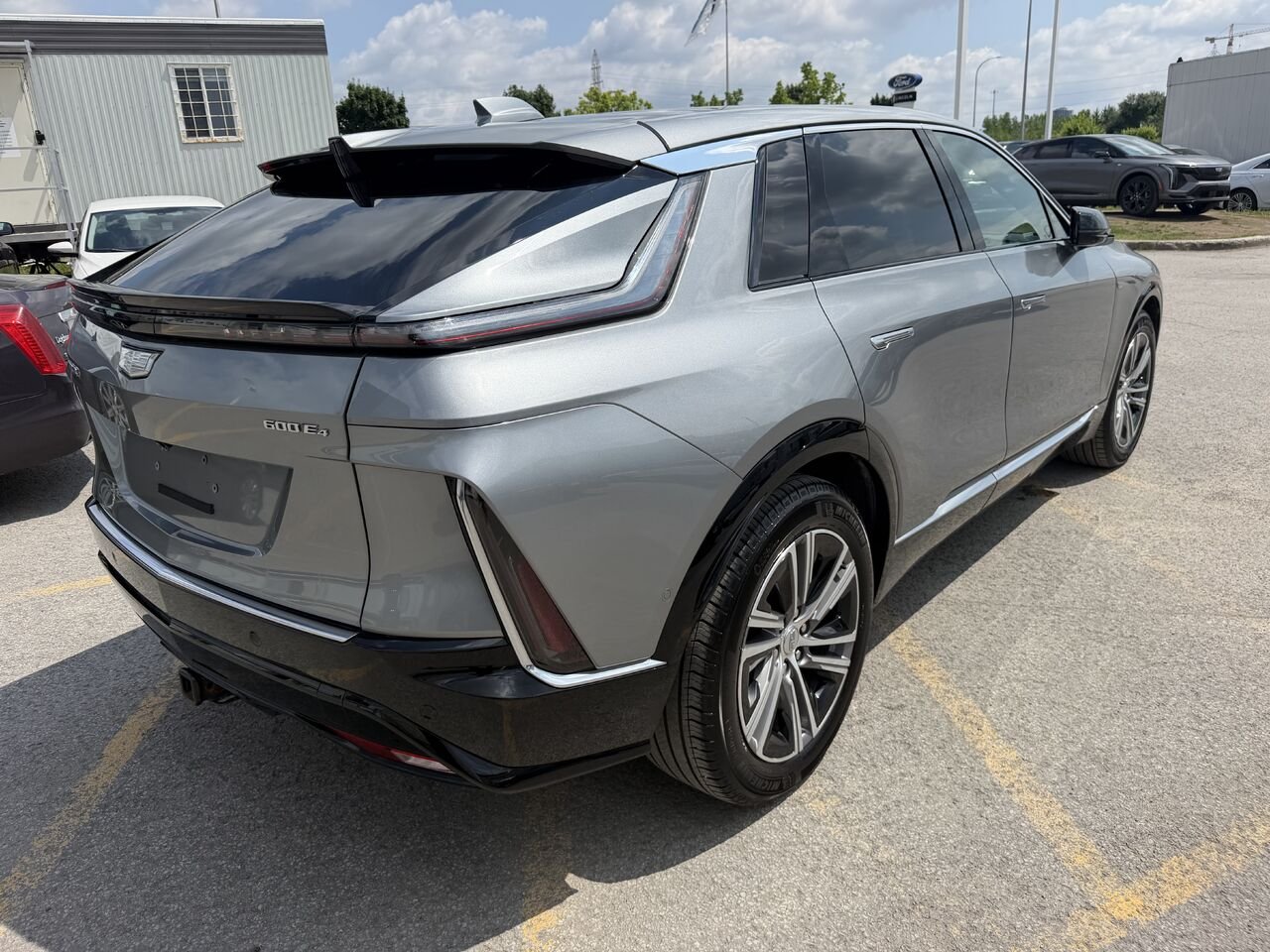 2024 Cadillac LYRIQ LUXURY AWD FINANCEMENT À PARTIR DE 0.99% Silver Laval - photo #11