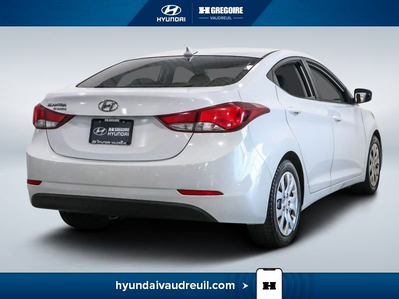 2016 Hyundai Elantra White Laval - photo #10