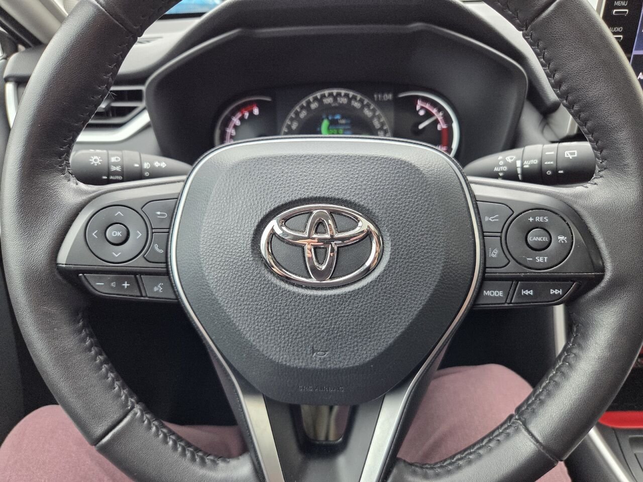 2022 Toyota RAV4 Grey Mont-Laurier - photo #21