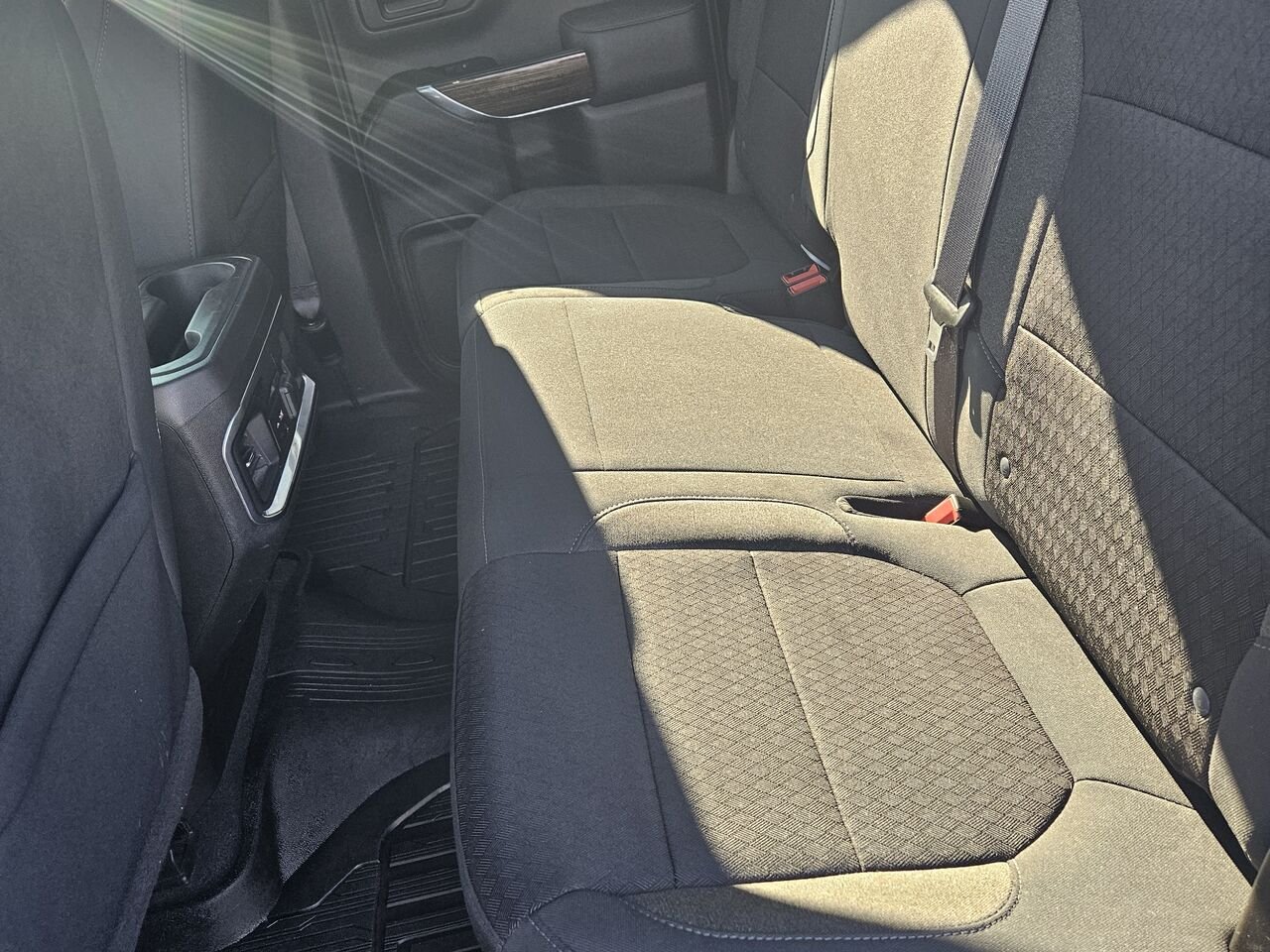 2021 GMC Sierra 1500 Elevation cabine double 4RM 147 po White Thetford Mines - photo #12