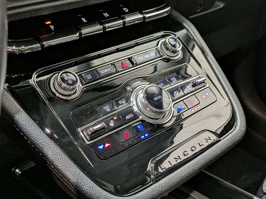 2022 Lincoln Corsair Reserve AWD Blue Val-David - photo #28