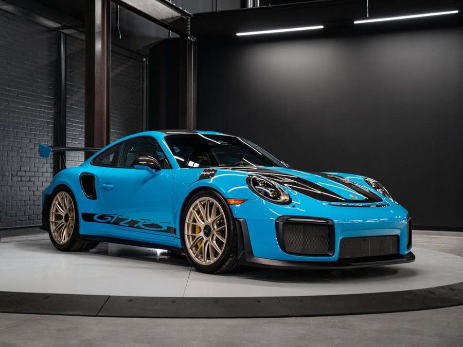 2018 Porsche 911 2018 Blue
