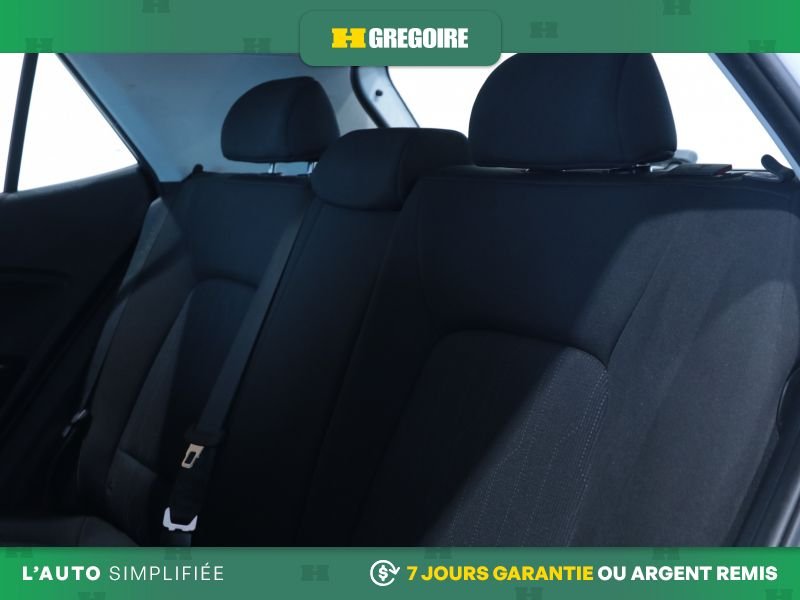 Hyundai Venue 821097 | Essential AUTO AC GR ELEC CAM RECULE BLUETOOTH 2022 Blanc Laval - photo #22