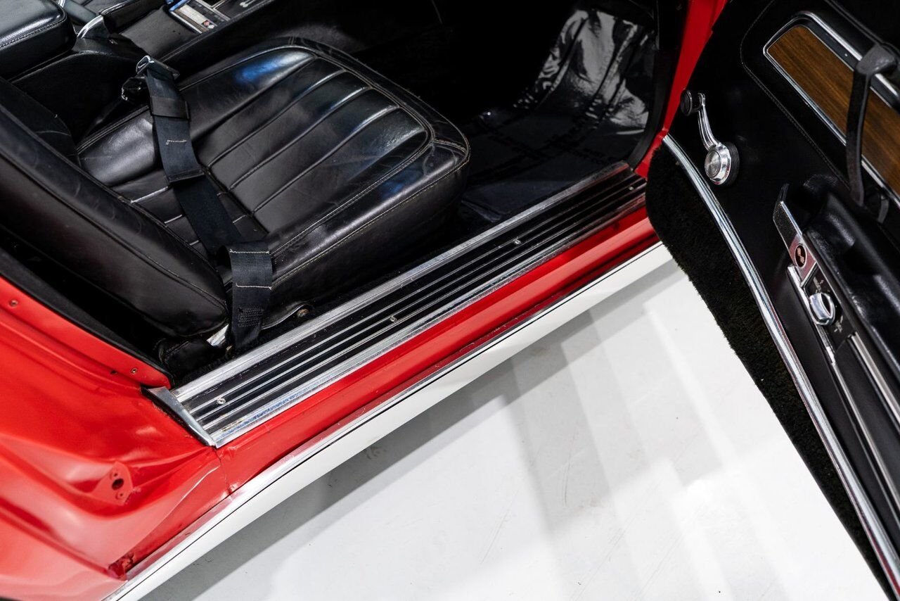 Chevrolet Corvette *PRIX EN USD* Matching# LT1 350/330HP 1971 Rouge Montréal - photo #74