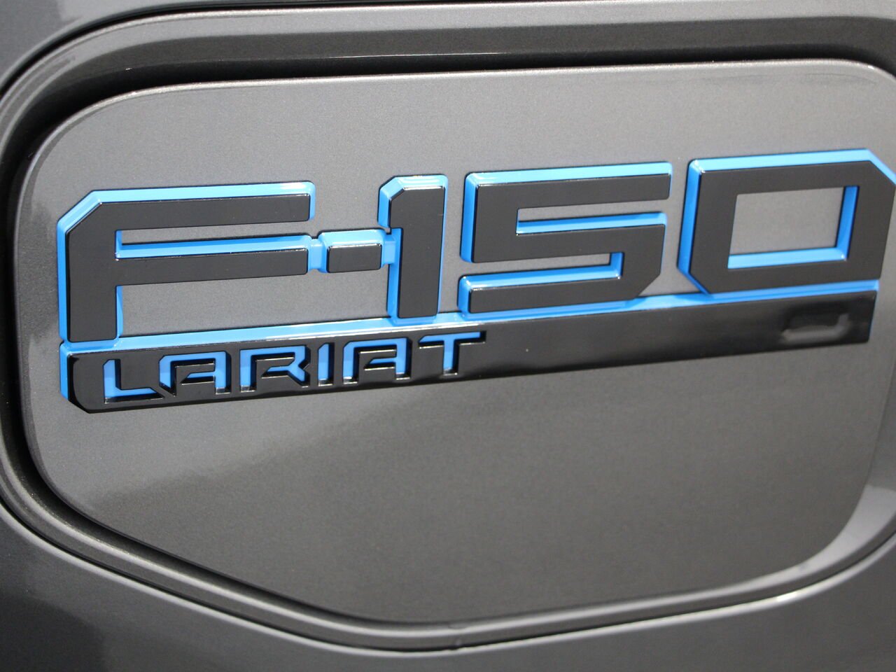 Ford F-150 Lightning LARIAT F150 LIGHTNING LARIAT 2025 Gris Châteauguay - photo #20