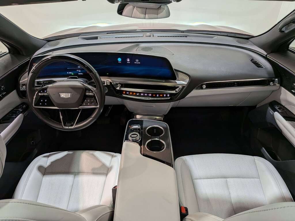 2024 Cadillac LYRIQ 4dr Sport w/1SJ Red Val-David - photo #14