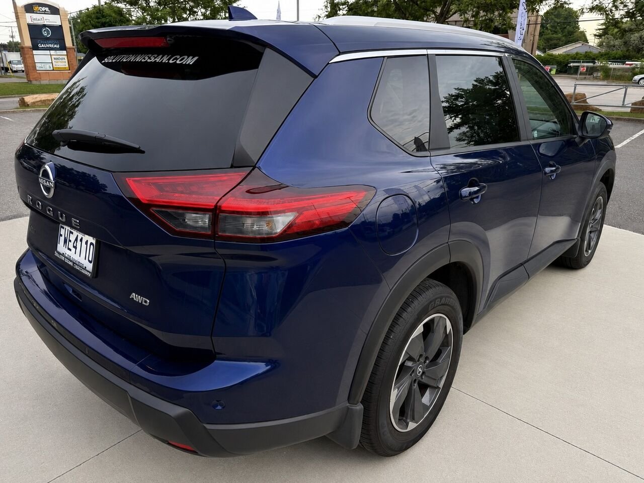 2026 Nissan Rogue ROGUE SV TOIT OUVRANT Deep Ocean Blue Châteauguay - photo #5