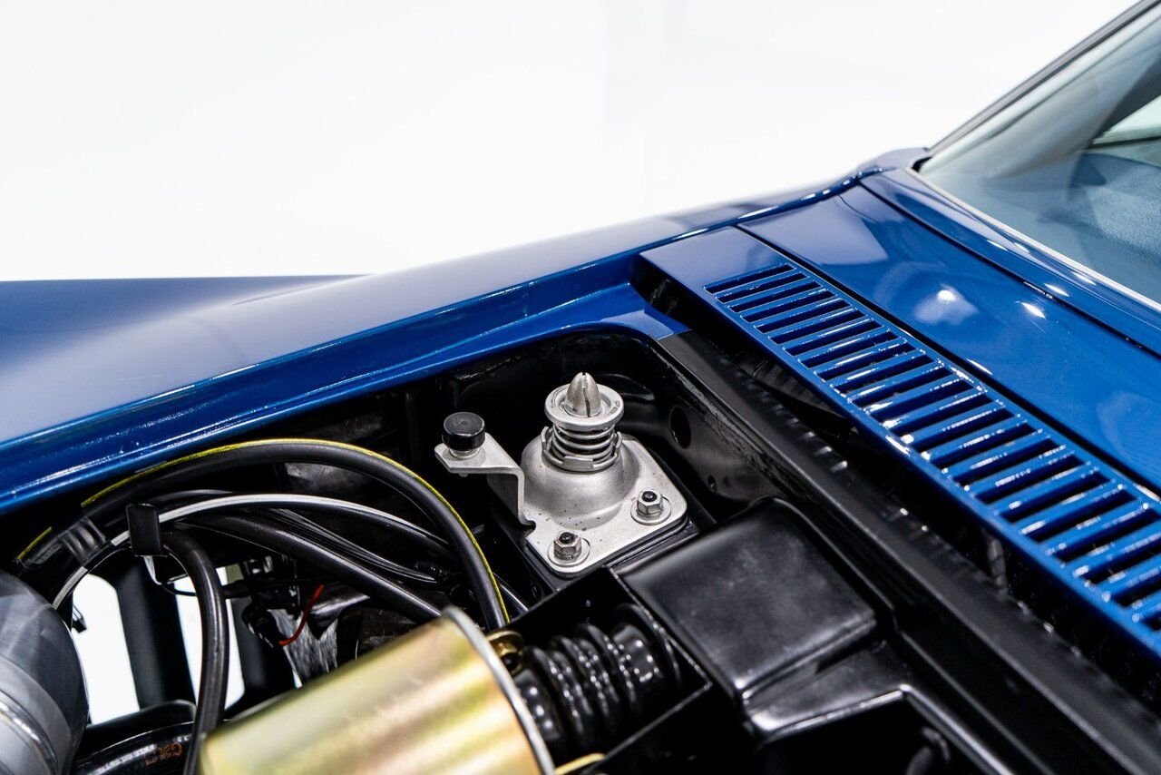 Chevrolet Corvette *PRIX EN USD* Matching numbers Top flight with extensive documentation 1968 Bleu Montréal - photo #94