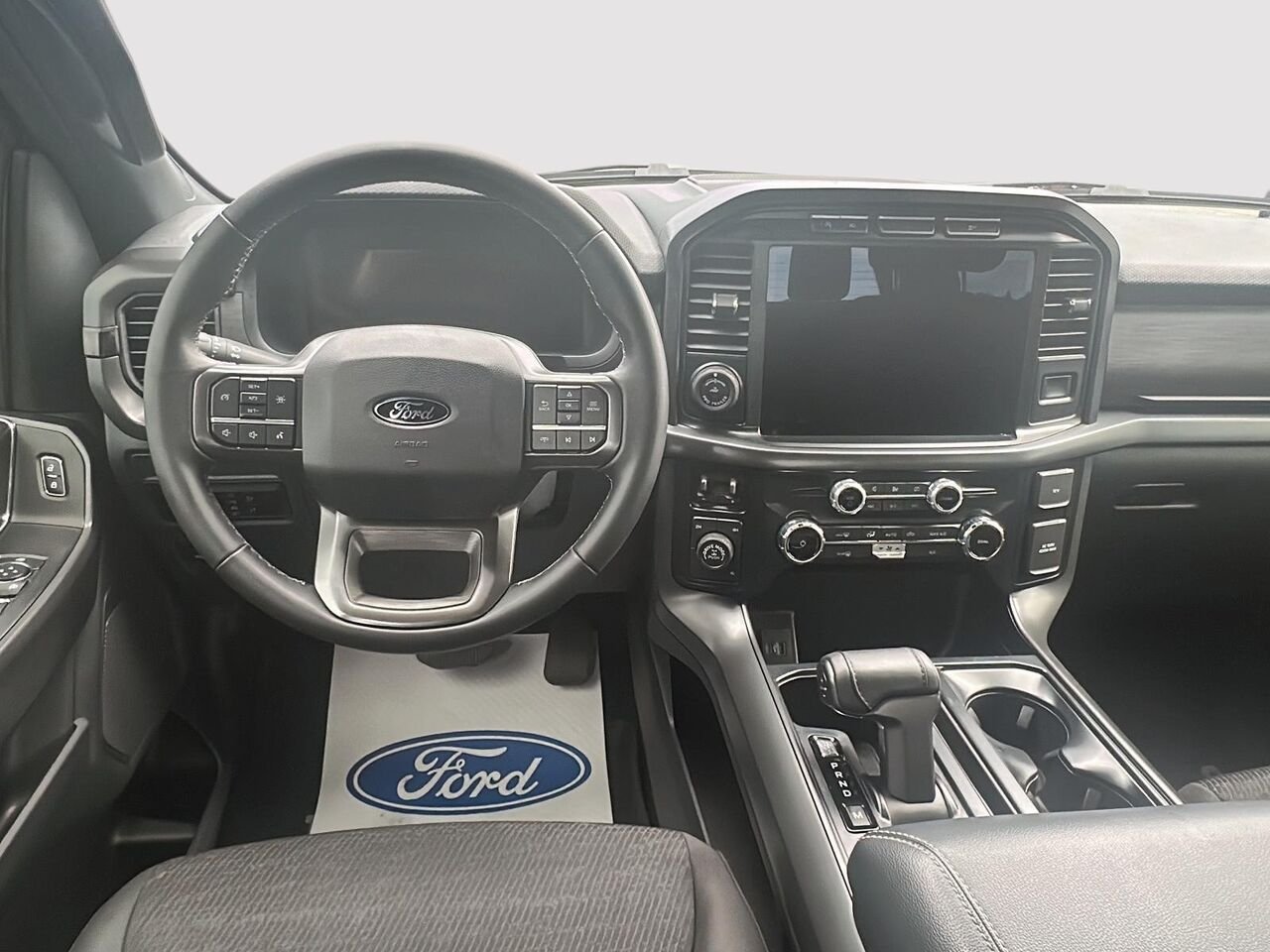 Ford F-150 2024 Gris Rouyn-Noranda - photo #8