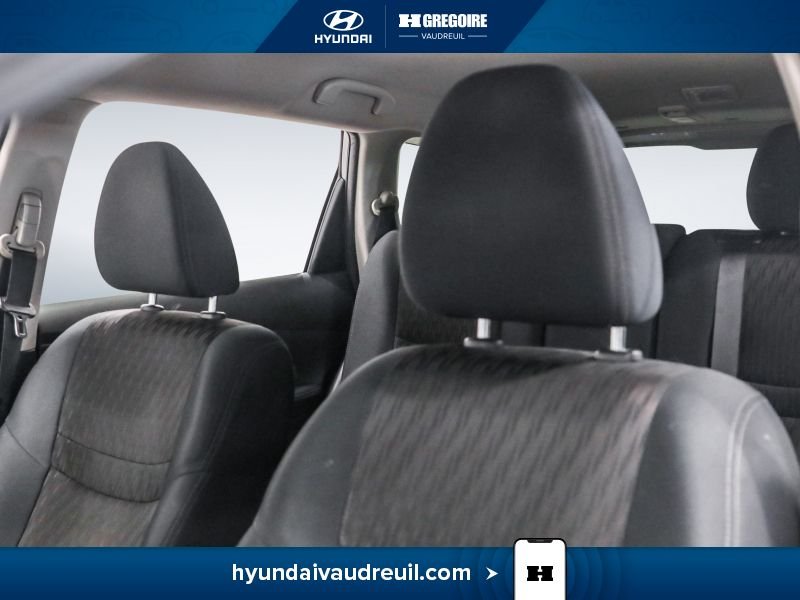 2018 Nissan Rogue Grey Laval - photo #13