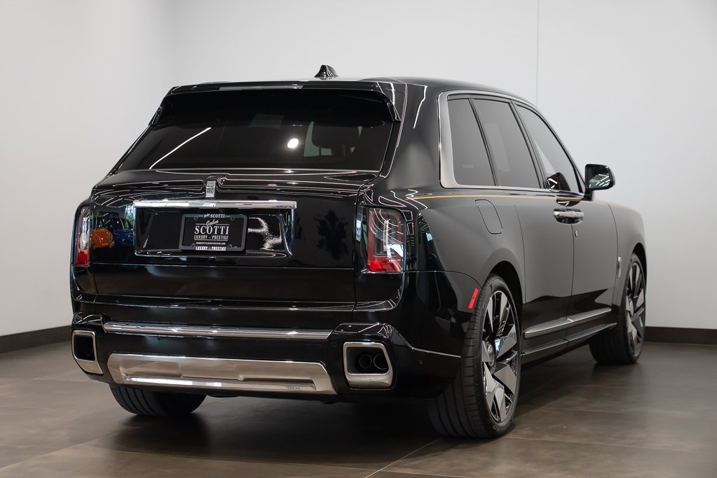 2025 Rolls-Royce Cullinan Black Kirkland - photo #3