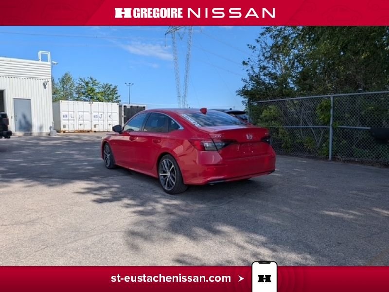 2024 Honda Civic Red Laval - photo #8