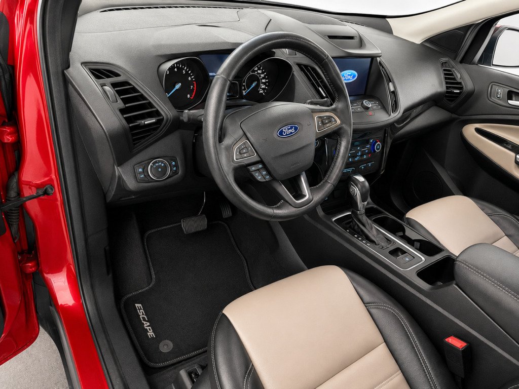 2019 Ford Escape Red Saint-Basile-le-Grand - photo #9