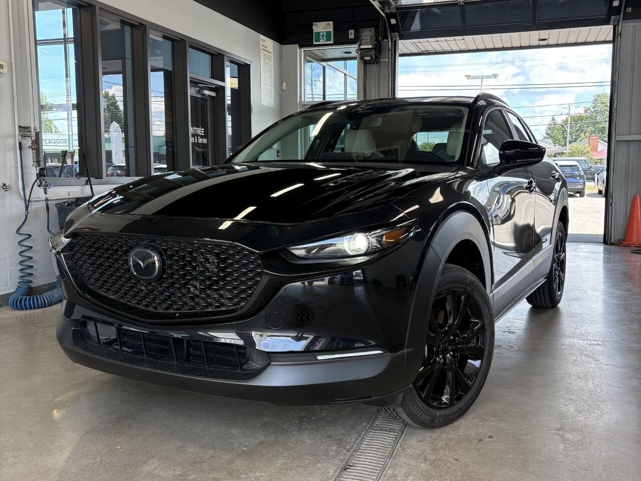 2026 MAZDA CX-30 GS KURO Snowflake White Pearl Châteauguay - photo #0