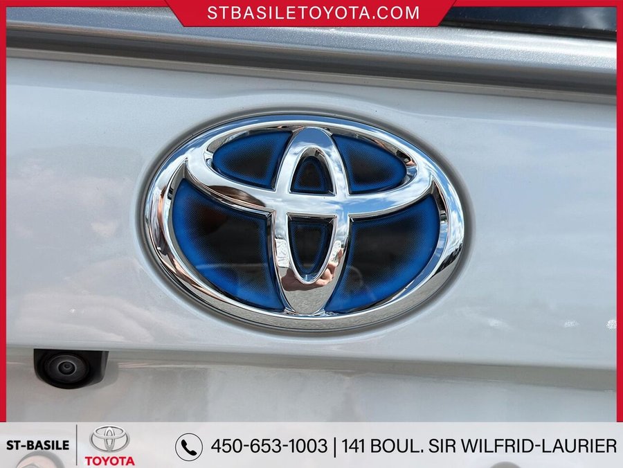 2023 Toyota RAV4 Hybrid 2023 Wind Chill Pearl