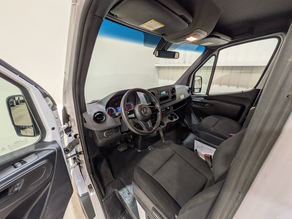 Mercedes-Benz Sprinter Van 2500 High Roof V6 144" 2020 Blanc Val-David - photo #12
