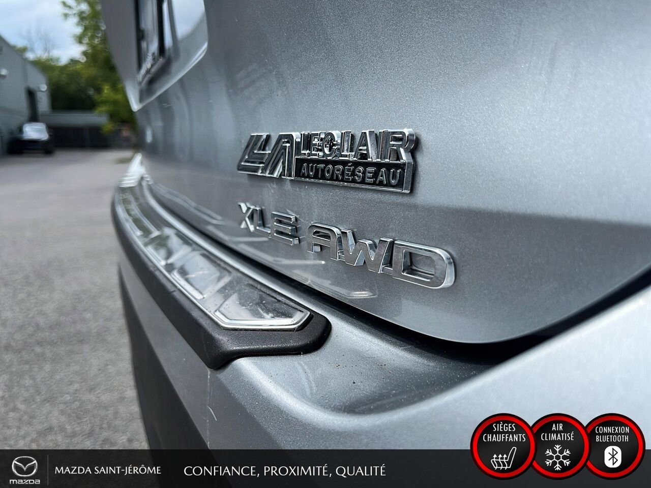 Toyota Highlander XLE | TOIT OUVRANT | CUIR | AWD | 2022 Argent Saint-Jérôme - photo #8