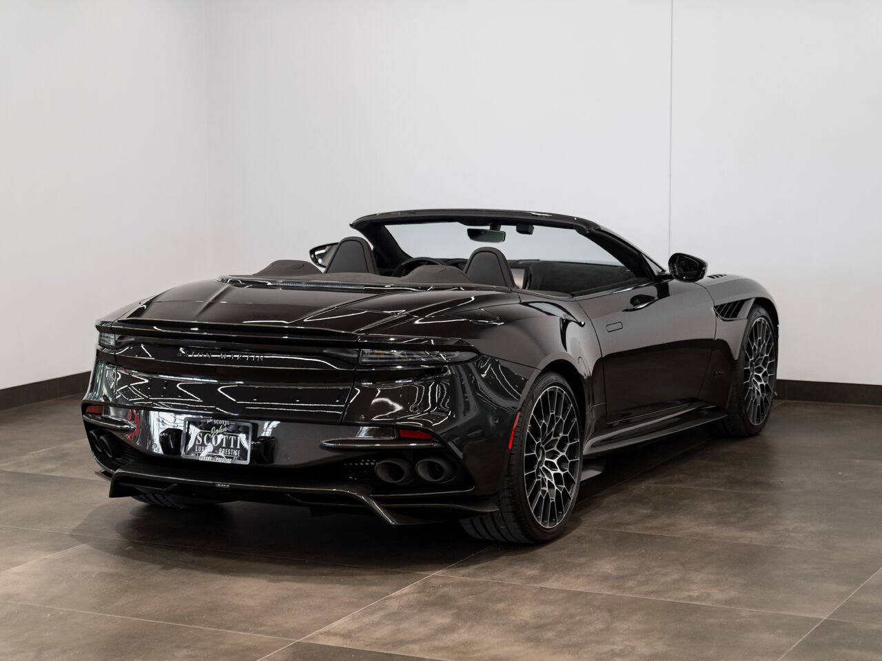 2023 Aston Martin DBS 770 Ultimate | NO LUXURY TAX Kirkland - photo #6