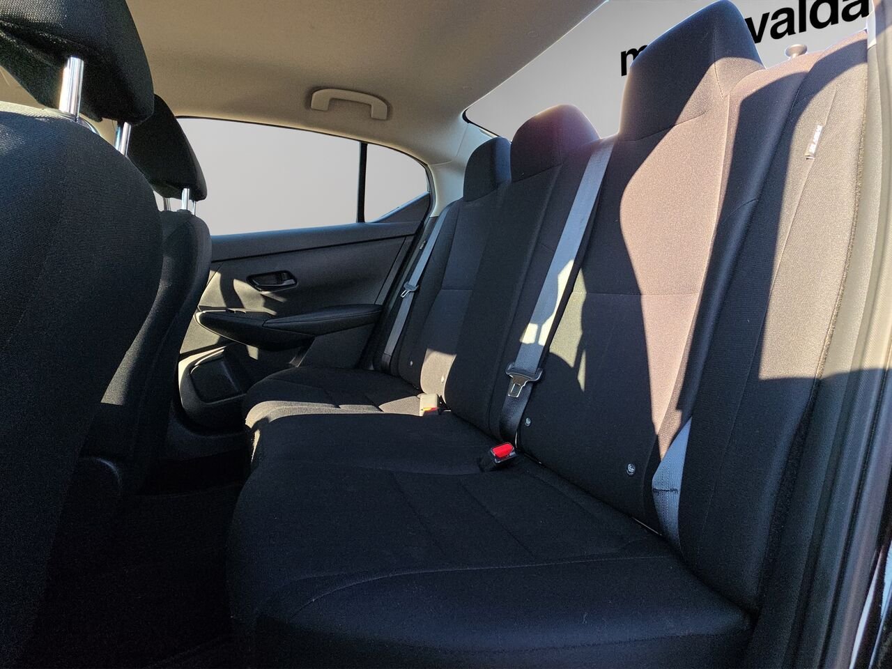 Nissan Sentra S Plus CVT, caméra de recul, commande audio au volant, Apple Carplay 2024 Noir Val-David - photo #16