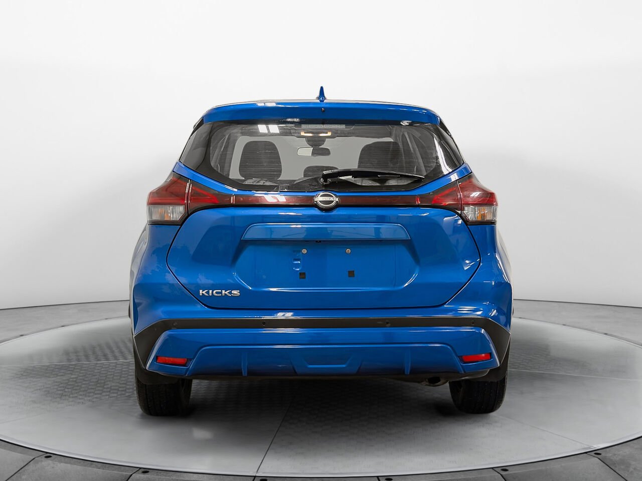 Nissan KICKS S 8 Pneus Bas Kilométrage 2023 Bleu Sherbrooke - photo #4