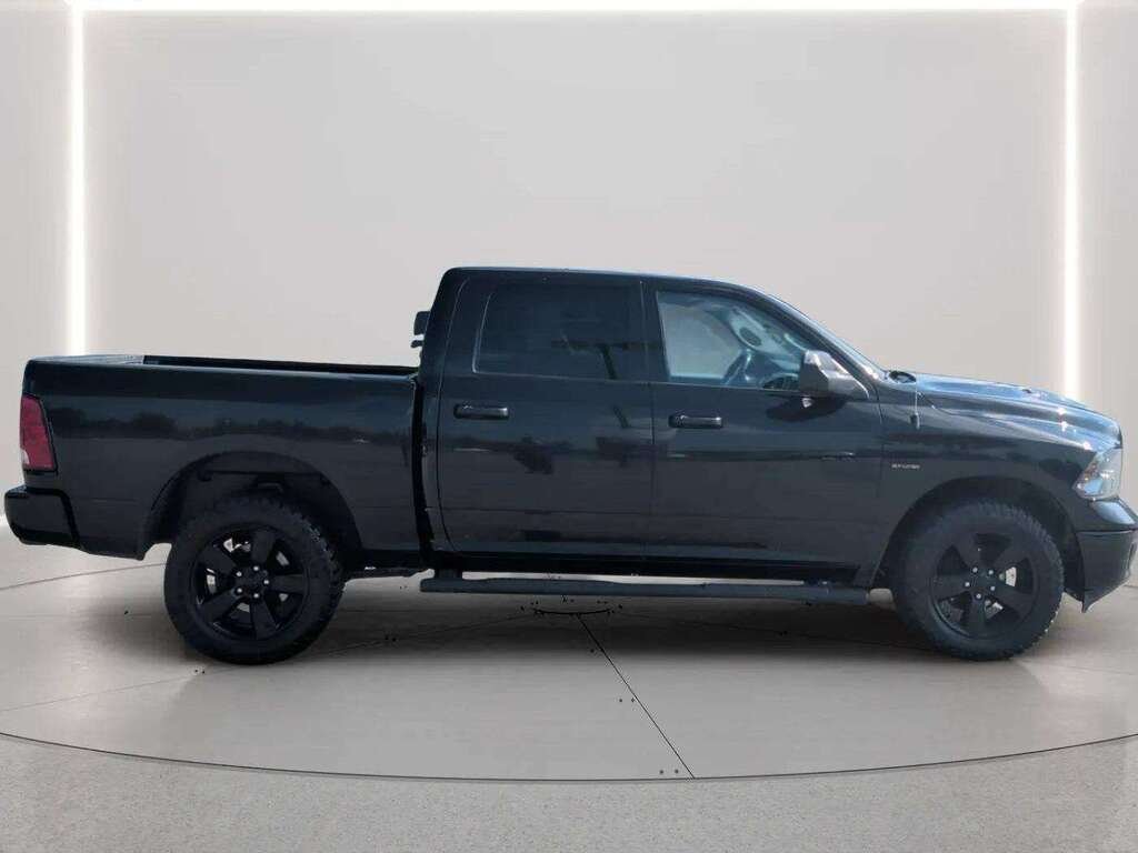 2022 Ram 1500 Black Gatineau - photo #5