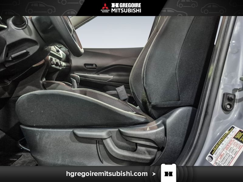 Nissan Kicks 2021 Gris Laval - photo #14