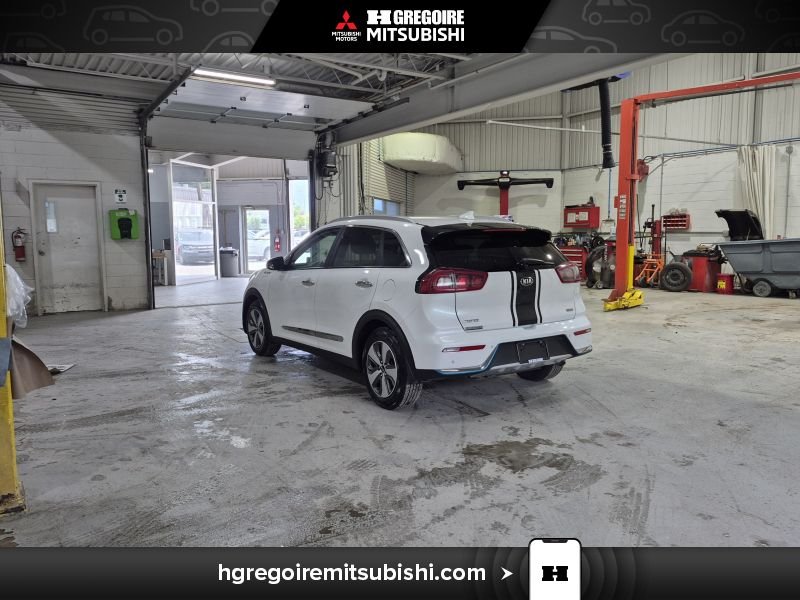 2019 Kia Niro White Saint-Eustache - photo #5