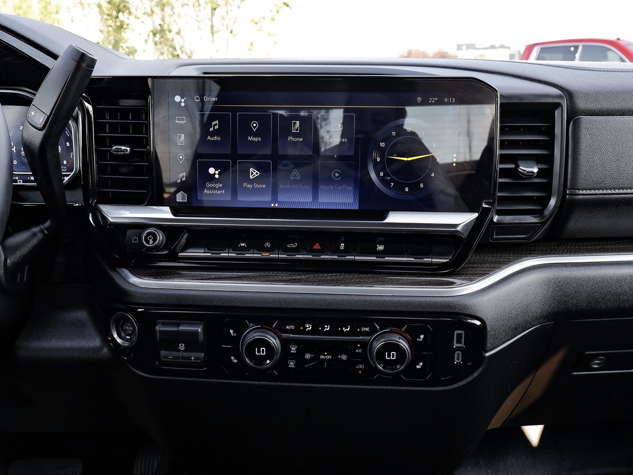 2025 Chevrolet Silverado 1500 4WD Crew Cab 147 LT White Sherwood Park - photo #23