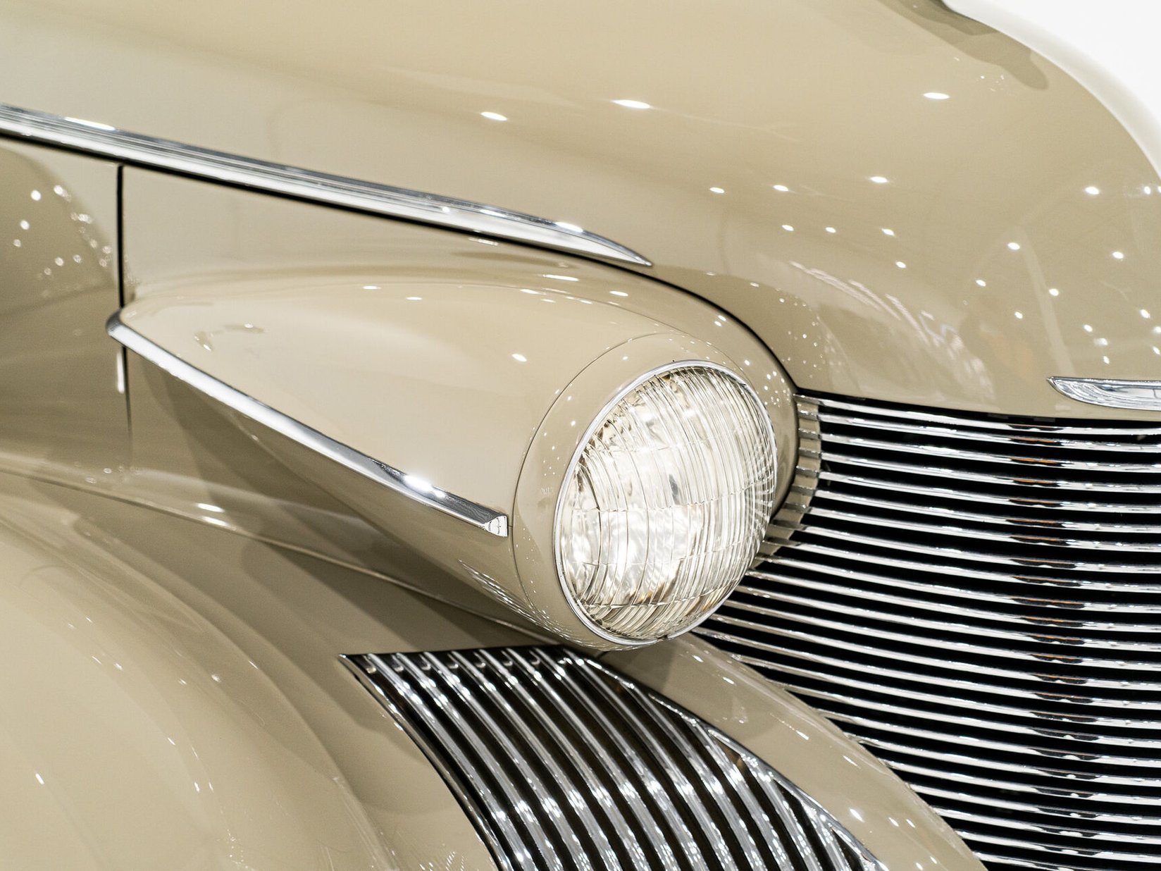 Cadillac Series 75 1 of 27 built. Former CCCA National first prize winner *PRICE IN USD* 1939 Brun Montréal - photo #25