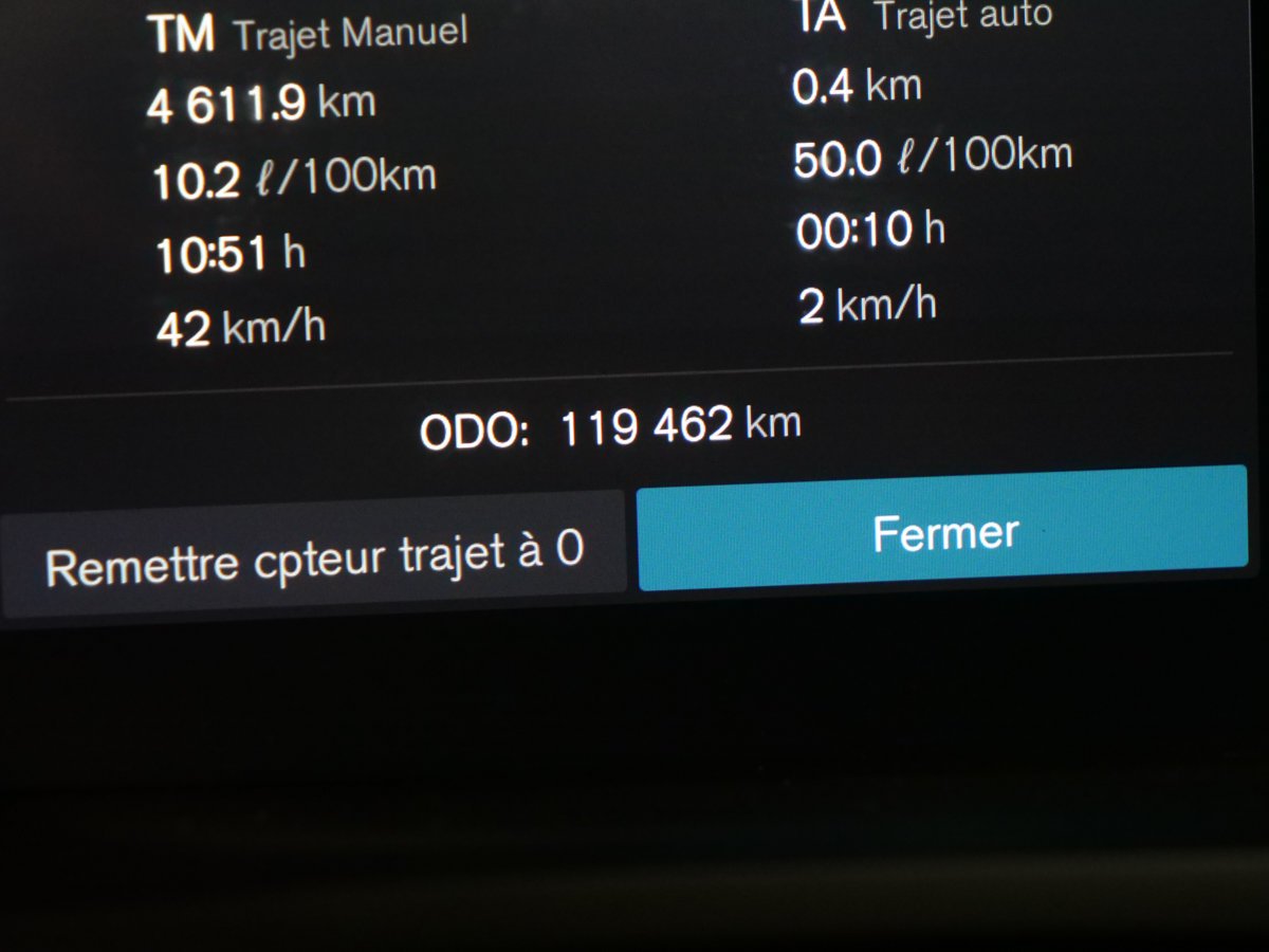 Volvo V60 Cross Country B5 CORE CLIMATE 2023 Bleu Montréal - photo #9