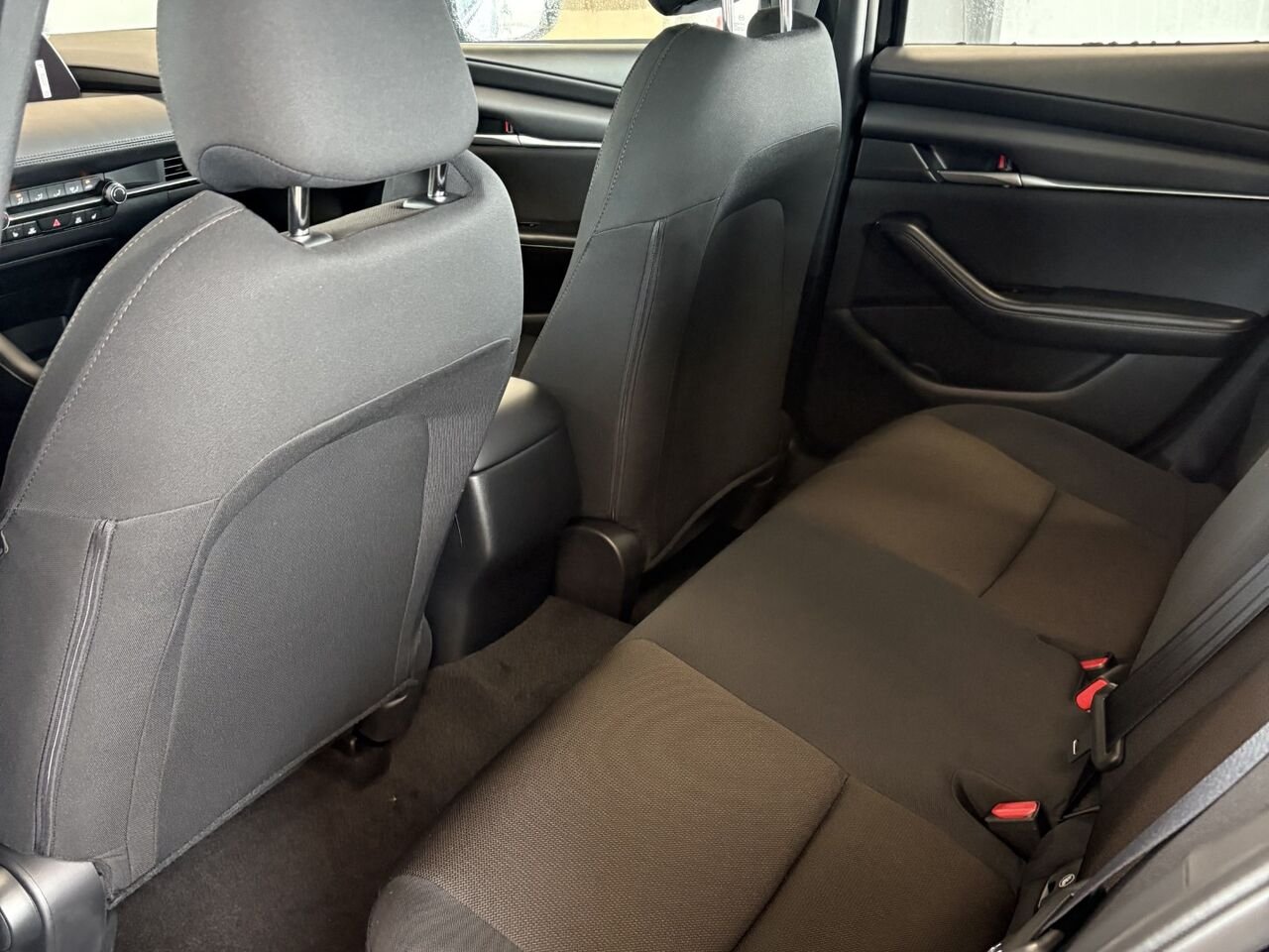 MAZDA Mazda3 GX 2026 Noir de jais mica Châteauguay - photo #12