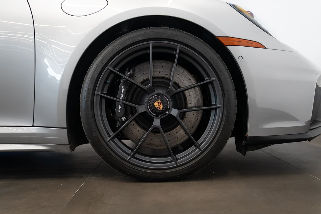 2026 Porsche 911 Carrera GTS Coupe \\ \\ NO LUXURY TAX Silver Kirkland - photo #8