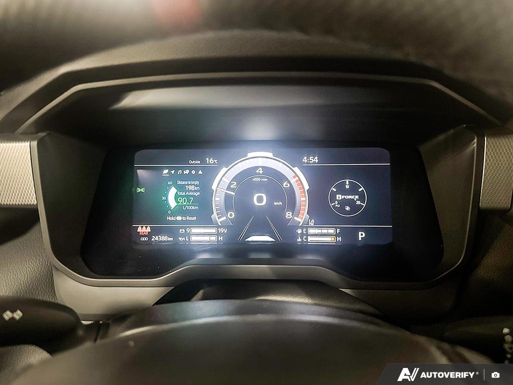 2025 Toyota Tundra S2500114 | Limited Wind Chill Pearl Edmonton - photo #14