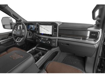 Ford Super Duty F-350 à roues arrière jumelées King Ranch