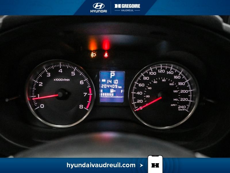 2014 Subaru XV Crosstrek Silver Blainville - photo #24