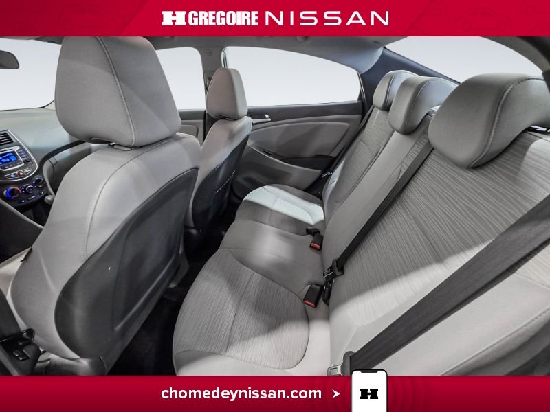 2015 Hyundai Accent Silver Laval - photo #22