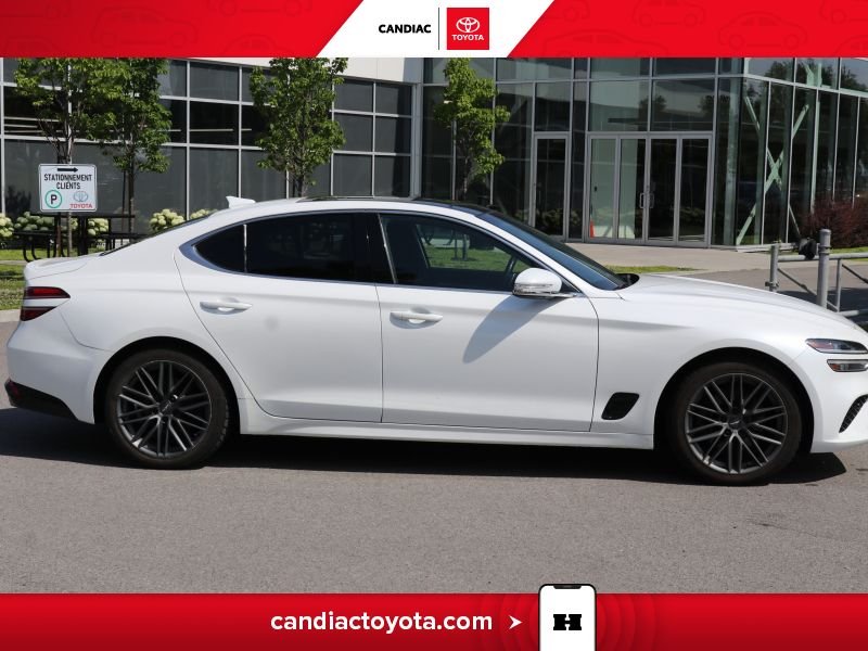 2022 Genesis G70 White Saint-Eustache - photo #11