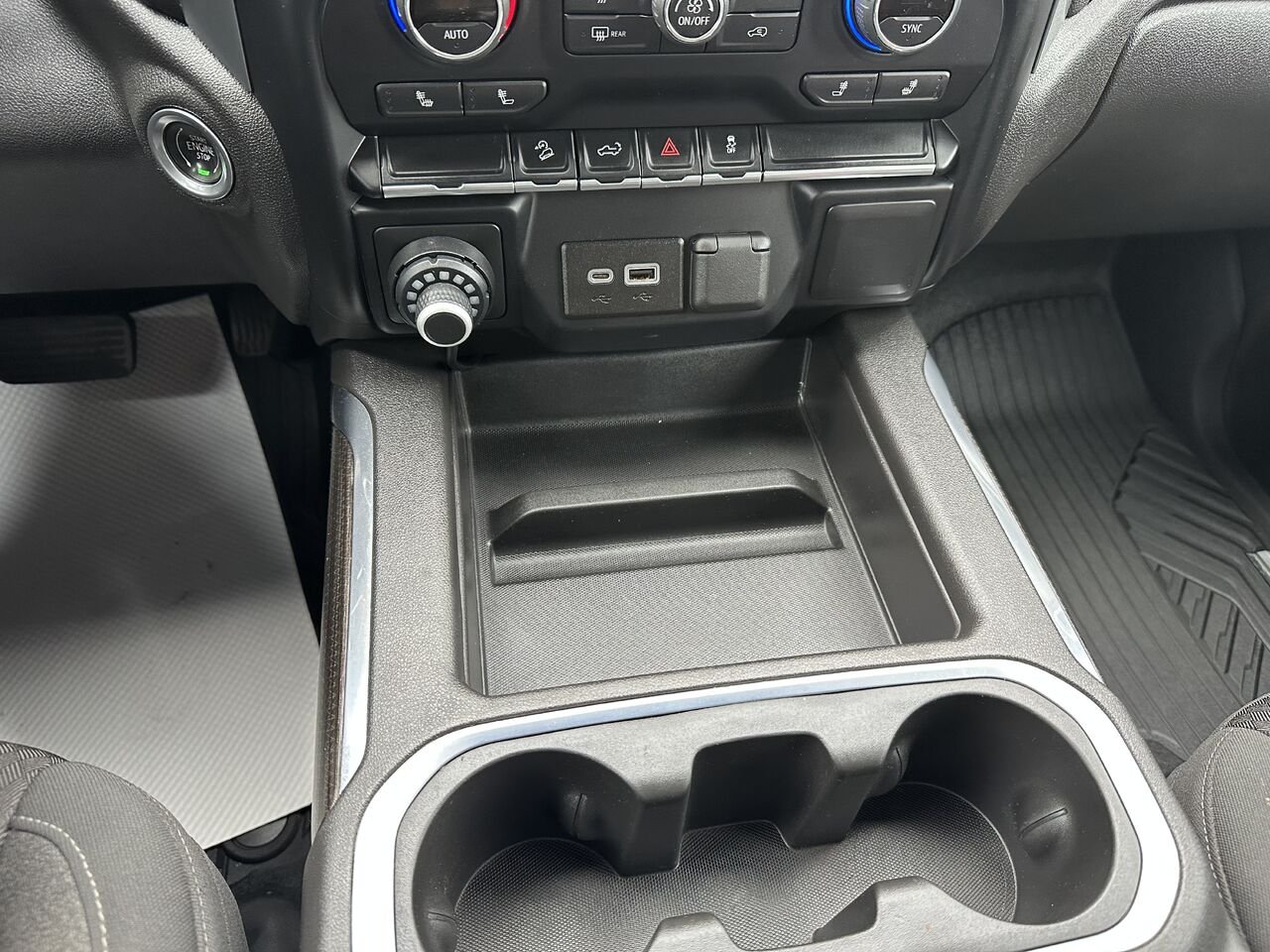 CHEVROLET SILVERADO LTD K1500 LT TR LT Trail Boss cabine multiplace 4RM 147 po 2022 Noir Ottawa & Gatineau - photo #11