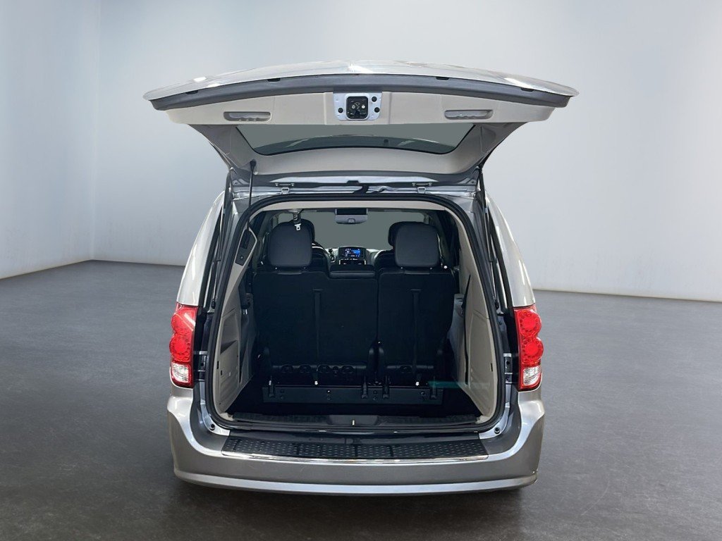 Dodge GRAND CARAVAN 2018 Gris Amos - photo #22