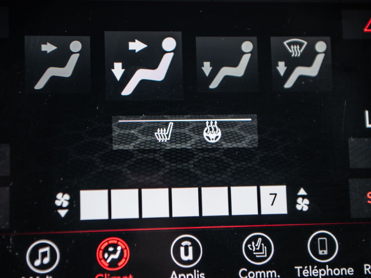 2023 Dodge Durango White Sainte-Julienne - photo #25