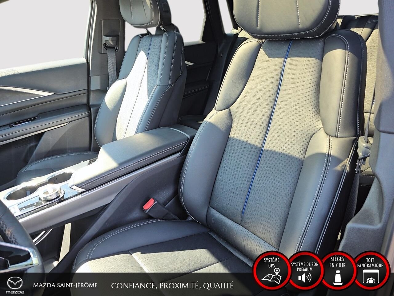2025 Cadillac LYRIQ TRANSFERT DE BAIL $879/MOIS +TX BALANCE 12 MOIS Black Saint-Jérôme - photo #16