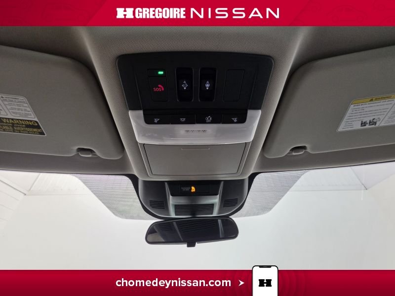 Nissan Rogue 2021 Blanc Laval - photo #24