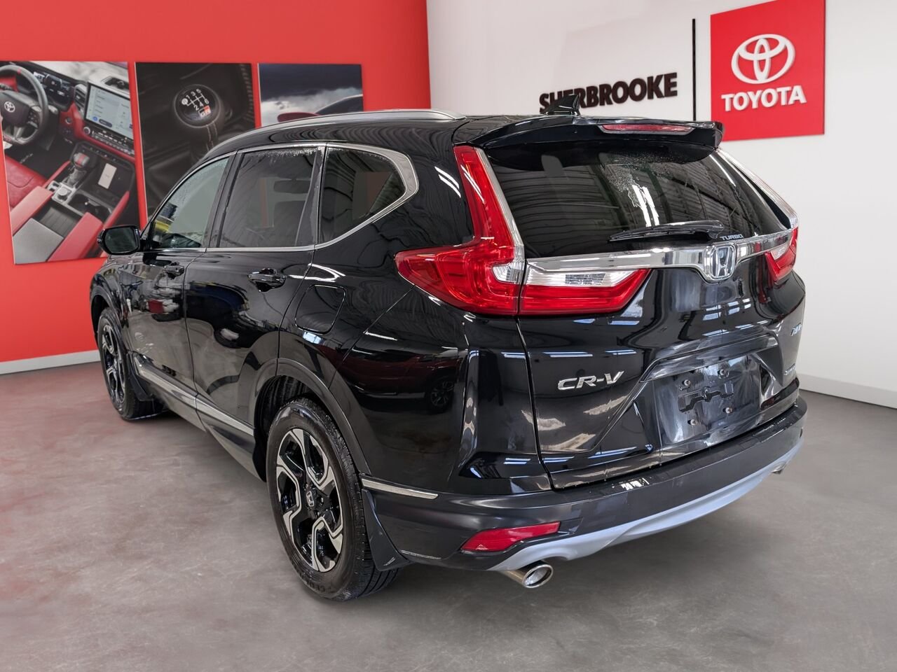 2018 Honda CR-V 2HKRW2H93JH134221 Black Sherbrooke - photo #5
