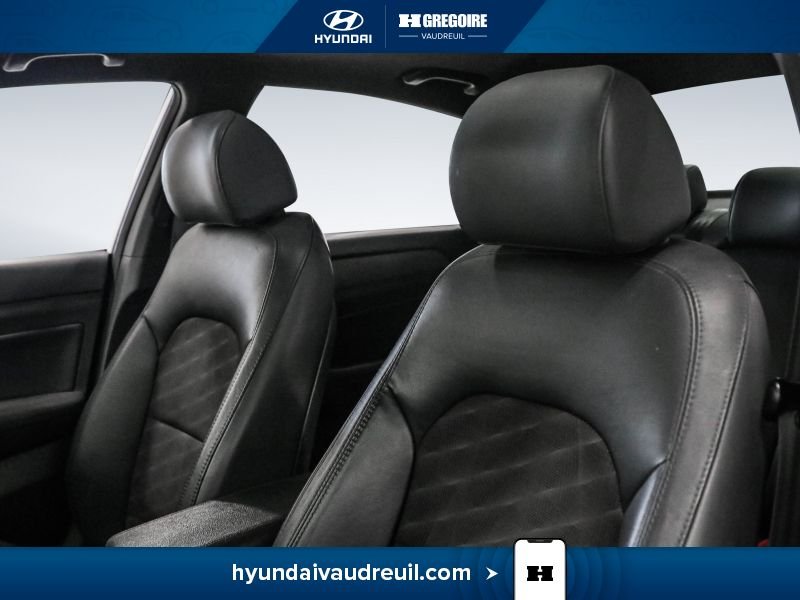 Hyundai Sonata 2018 Blanc Laval - photo #13