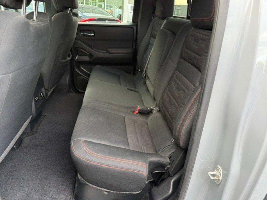 2023 Nissan Frontier Grey Saint-Basile-le-Grand - photo #10