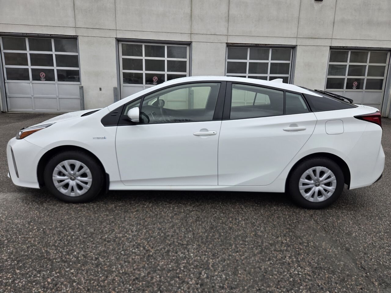 Toyota PRIUS 2020 Blanc Mont-Laurier - photo #7
